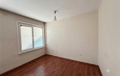 Kadıköy'de Merkezi Konumda Satılık Daire