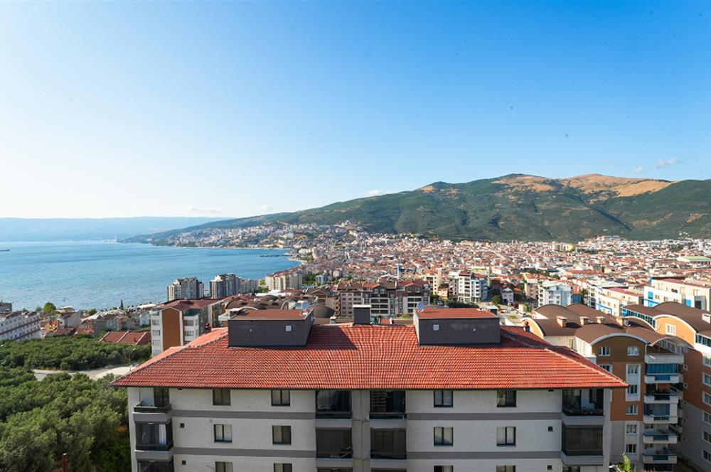 C21 Cius; Hisar Mahallesinde Deniz Manzaralı 3+1 Satılık Daire