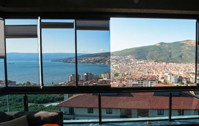 C21 Cius; Hisar Mahallesinde Deniz Manzaralı 3+1 Satılık Daire