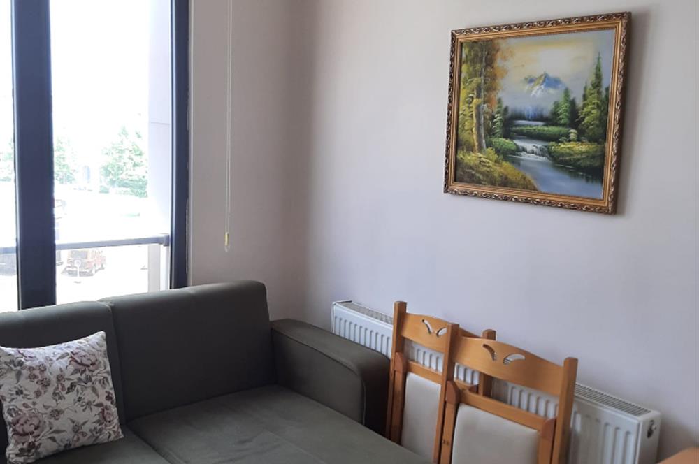 CENTURY 21 BAL GAYRİMENKUL'DEN İZMİR YOLU ÜZERİ ADLİYE AVM ŞEHİR HASTANESİNE YÜRÜME MESAFESİ  HANZADE KONUTLARINDA NET 50 M2  FERAH GENİŞ BALKONLU 1+1 