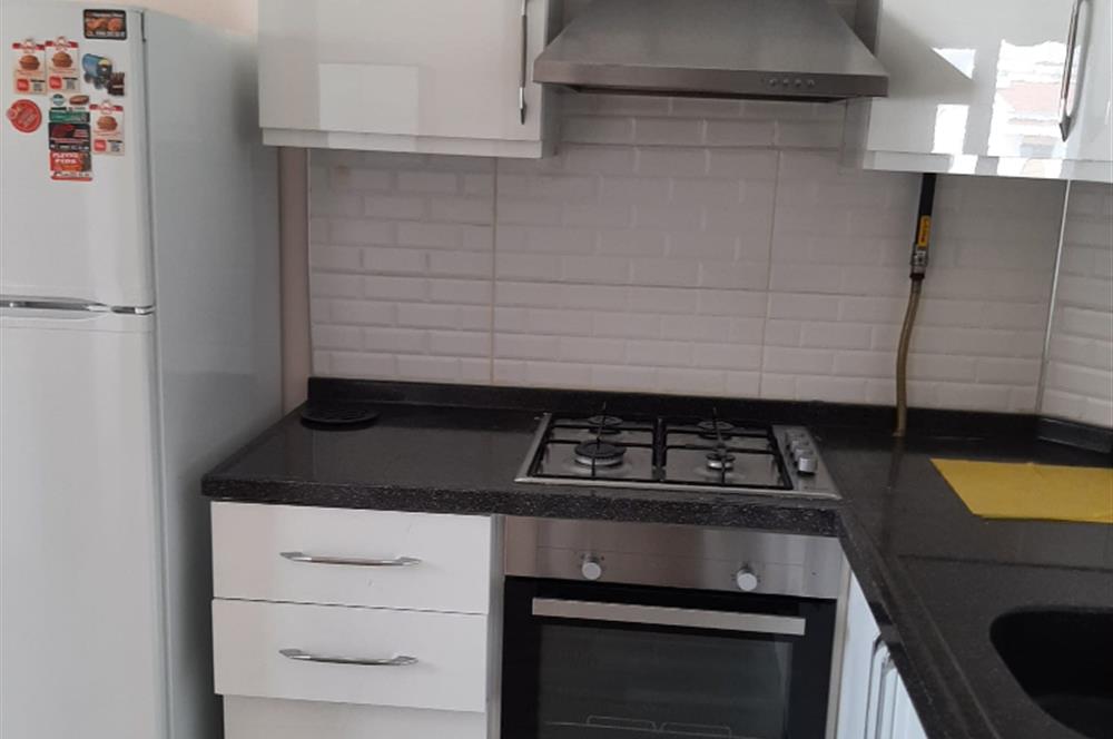 CENTURY 21 BAL GAYRİMENKUL'DEN İZMİR YOLU ÜZERİ ADLİYE AVM ŞEHİR HASTANESİNE YÜRÜME MESAFESİ  HANZADE KONUTLARINDA NET 50 M2  FERAH GENİŞ BALKONLU 1+1 