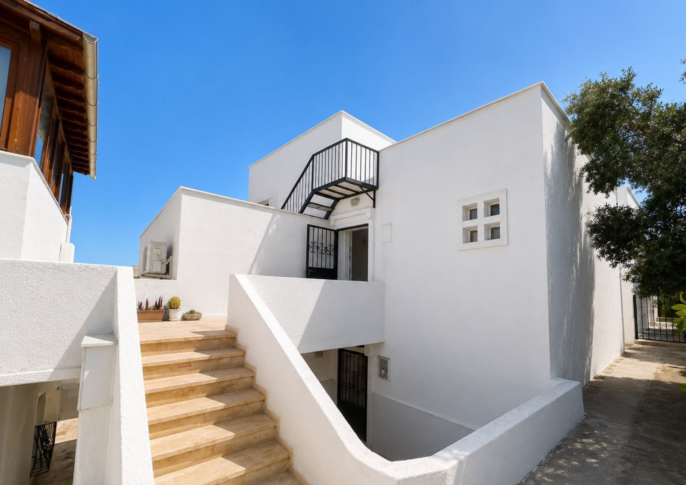 Satılık Bankev Sitesi 2+1 Dubleks Manzaralı