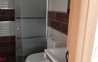 CENTURY 21 BAL GAYRİMENKUL'DEN İZMİR YOLU ÜZERİ ADLİYE AVM ŞEHİR HASTANESİNE YÜRÜME MESAFESİ  HANZADE KONUTLARINDA NET 50 M2  FERAH GENİŞ BALKONLU 1+1 