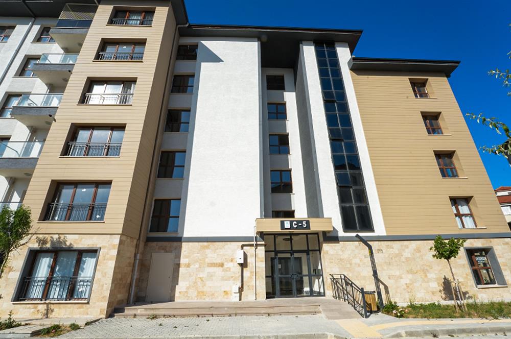 C21 Cius; Cihatlı TOKİ de Asansörlü 1.Kat 2+1 Kiralık Daire