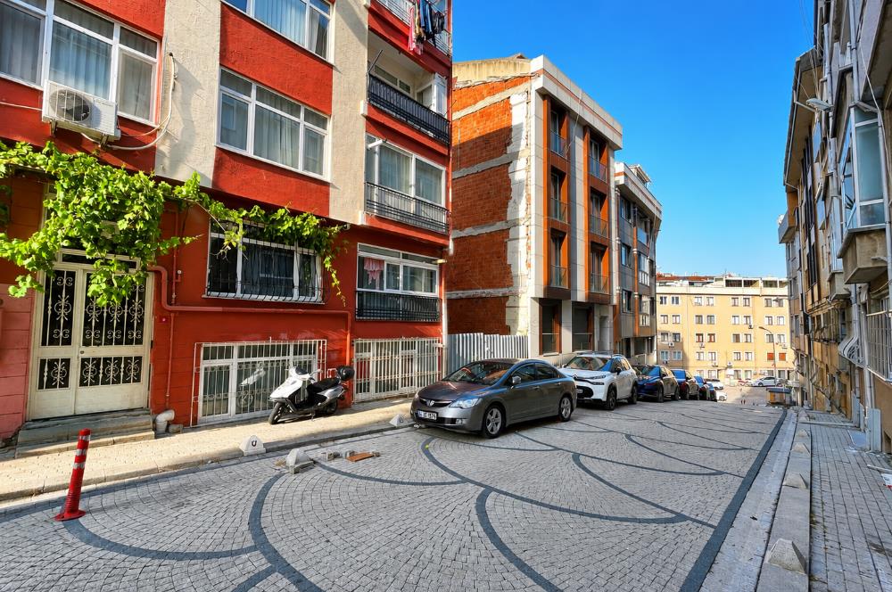 ÜSKÜDAR DA AKILLI EV SİSTEMLİNTOLAMALI FERAH 2+1 EV