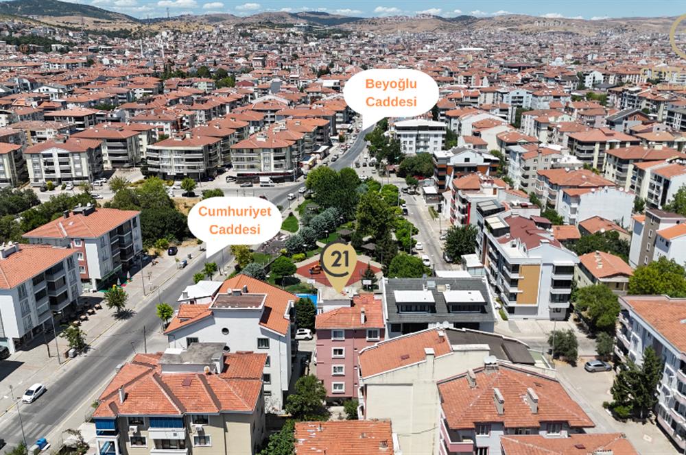 C21 Bal'dan Bahçelievler Mah.'de Park Manzaralı Satılık 2+1 Daire