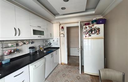 CENTURY21 POYRAZ'DAN CADDE ÜZERİ GENİŞ 3+1 FIRSAT DAİRE