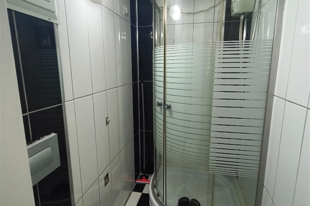 CENTURY21 POYRAZ'DAN CADDE ÜZERİ GENİŞ 3+1 FIRSAT DAİRE