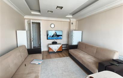 CENTURY21 POYRAZ'DAN CADDE ÜZERİ GENİŞ 3+1 FIRSAT DAİRE