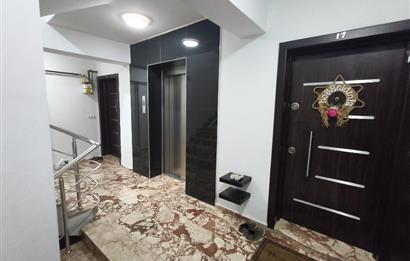 CENTURY21 POYRAZ'DAN CADDE ÜZERİ GENİŞ 3+1 FIRSAT DAİRE