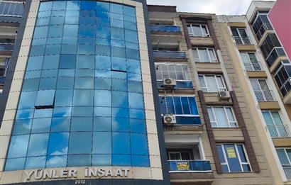 CENTURY21 POYRAZ'DAN CADDE ÜZERİ GENİŞ 3+1 FIRSAT DAİRE