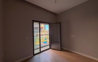 C21 ROOF'DAN YENİ FİKİRTEPE EMLAK KONUT 6.ETAPTA 1+1 KİRALIK