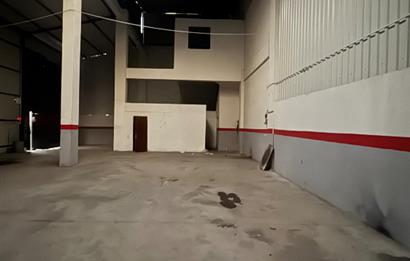 Fatih Sanayi Sitesinde 340m2 Batarlı Köşe Kiralık Dükkan