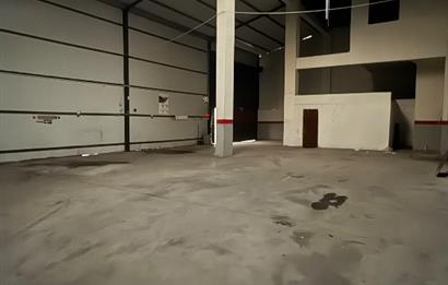 Fatih Sanayi Sitesinde 340m2 Batarlı Köşe Kiralık Dükkan