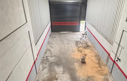 C21 Eliteden Fatih Sanayi Sitesinde Kiracılı Satılık Dükkan