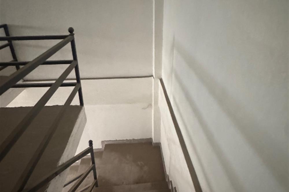 C21 Eliteden Fatih Sanayi Sitesinde Kiracılı Satılık Dükkan