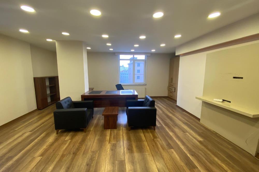 Ataşehir Yenişehir mahallesi kiralık full yapılı ofis büroFavorilerime EkleYazdırFacebook ile paylaş X ile paylaş E-posta ile gönder