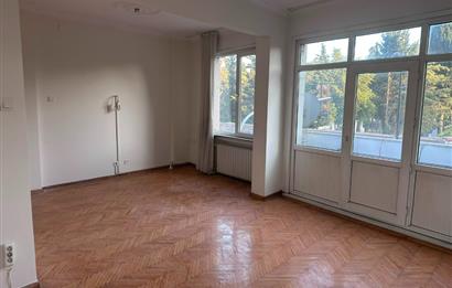 Osmanbey Metroya 3 Dk Mesafede Ferah Köşe Konum 2+1 Kiralık 90m2