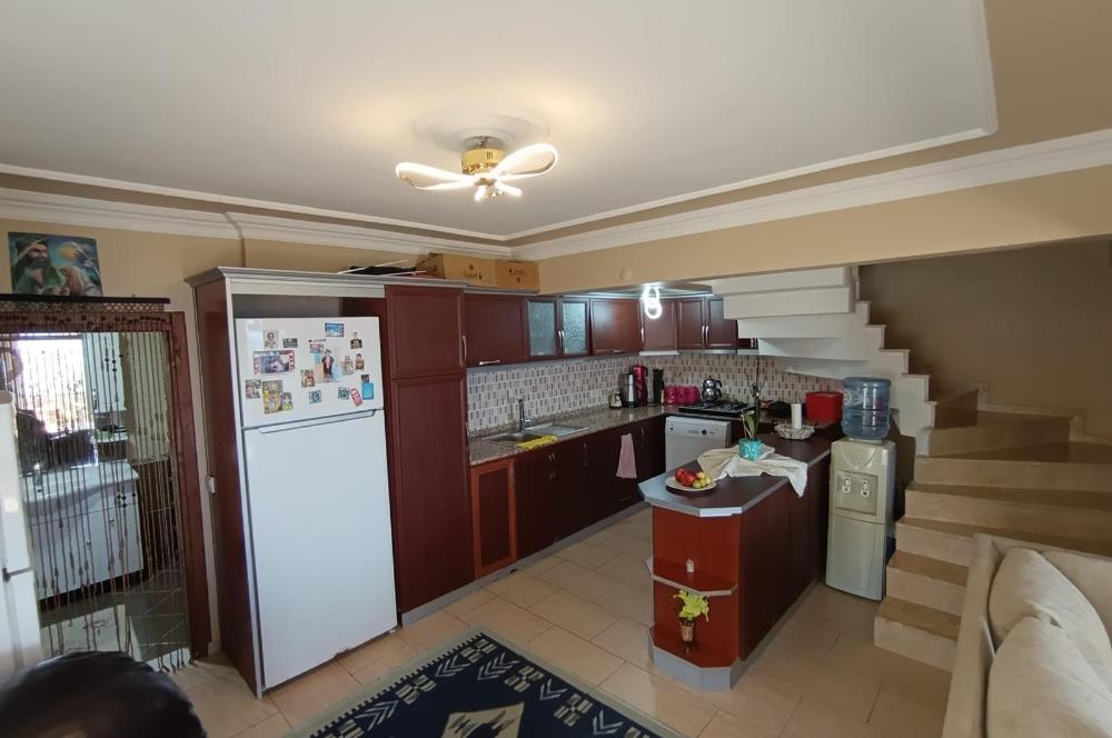 Küçükkuyu'da Deniz Manzaralı 4+1 Lüks Müstakil Villa