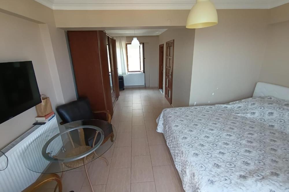 Küçükkuyu'da Deniz Manzaralı 4+1 Lüks Müstakil Villa