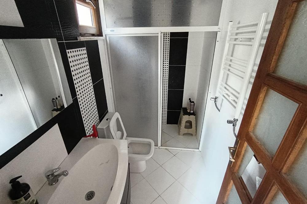 Küçükkuyu'da Deniz Manzaralı 4+1 Lüks Müstakil Villa