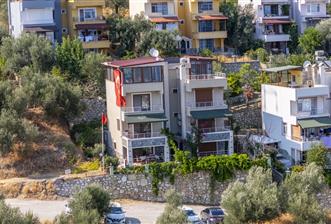 Küçükkuyu'da Deniz Manzaralı 4+1 Lüks Müstakil Villa - 1 - 36048