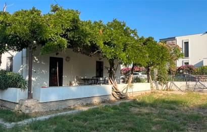 Peksimet'te Denize Yakın, Eşyalı 2+1 Müstakil Bahçeli Kiralık Ev