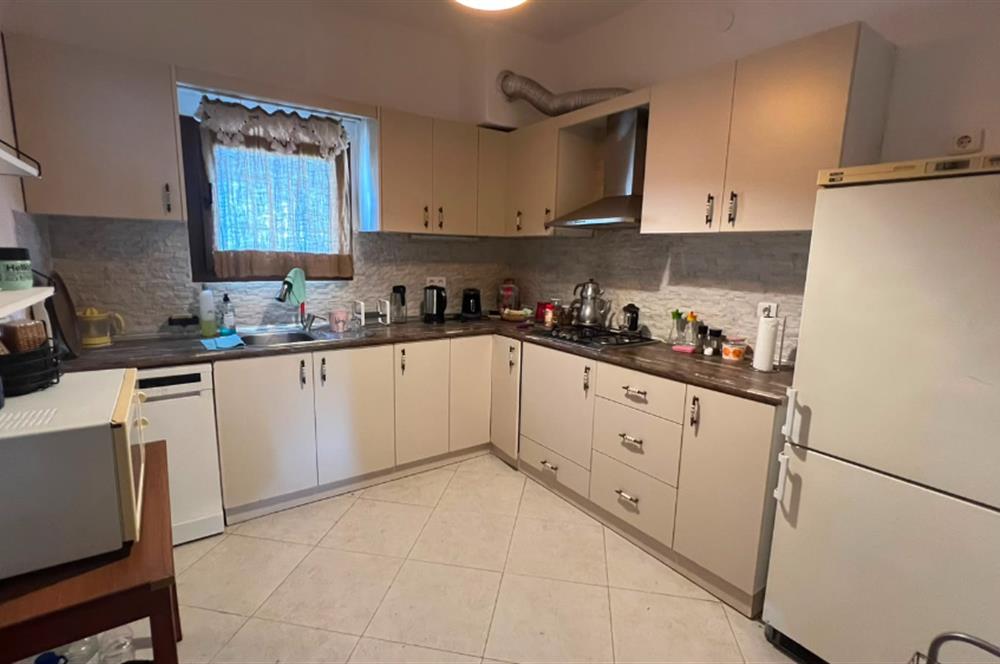 Peksimet'te Denize Yakın, Eşyalı 2+1 Müstakil Bahçeli Kiralık Ev