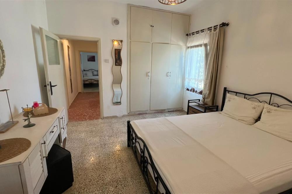 Peksimet'te Denize Yakın, Eşyalı 2+1 Müstakil Bahçeli Kiralık Ev