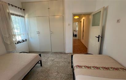 Peksimet'te Denize Yakın, Eşyalı 2+1 Müstakil Bahçeli Kiralık Ev