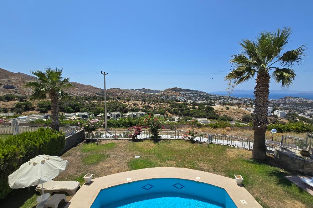 Bodrum Yalıkavak Holiday Gardens Sitesinde Satılık Deniz Manzaralı Özel Havuzlu Müstakil Bahçeli Villa