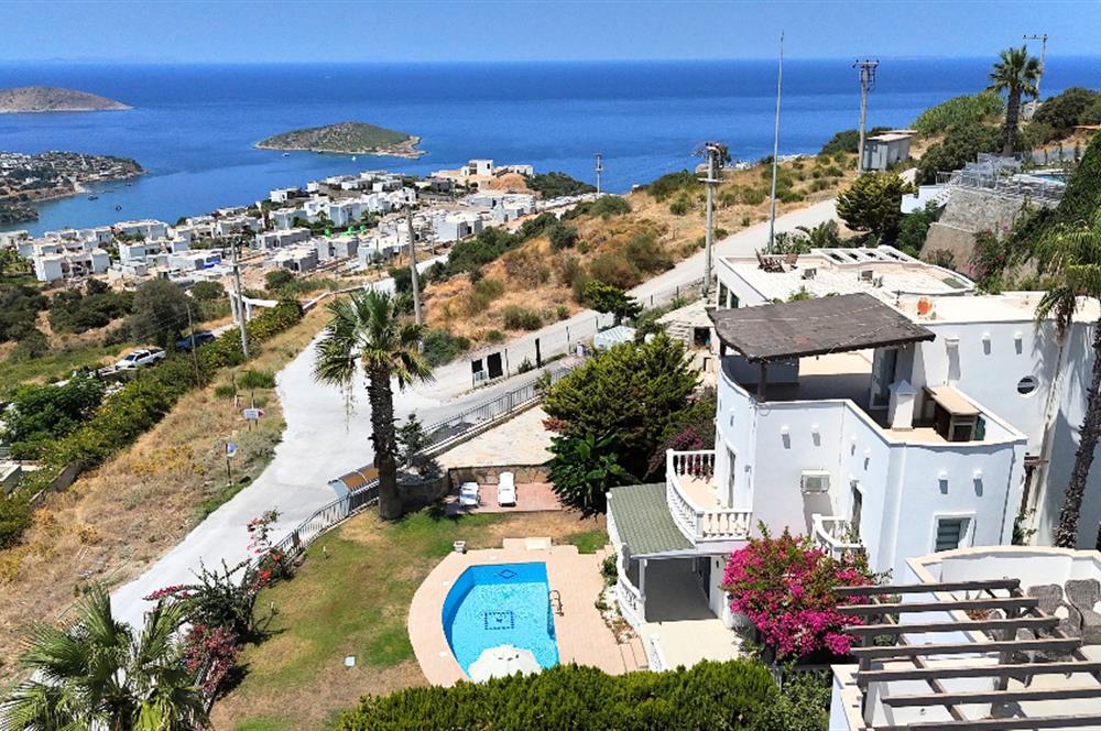 Bodrum Yalıkavak Holiday Gardens Sitesinde Satılık Deniz Manzaralı Özel Havuzlu Müstakil Bahçeli Villa