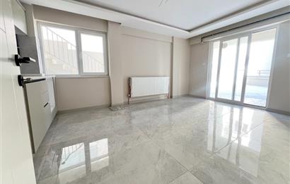 C21 BAL'DAN ÇEVREYOLU CD. ÜZERİNDE KİRALIK 2+1 DAİRE