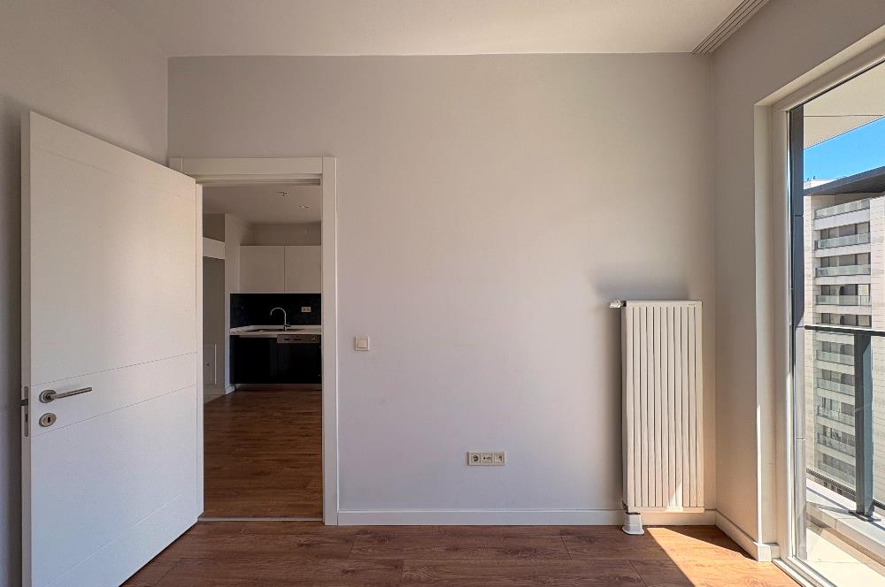 C21 ROOF TORKAM YÜKSEK KAT ÖNÜ AÇIK BOŞ 1+1 SATILIK