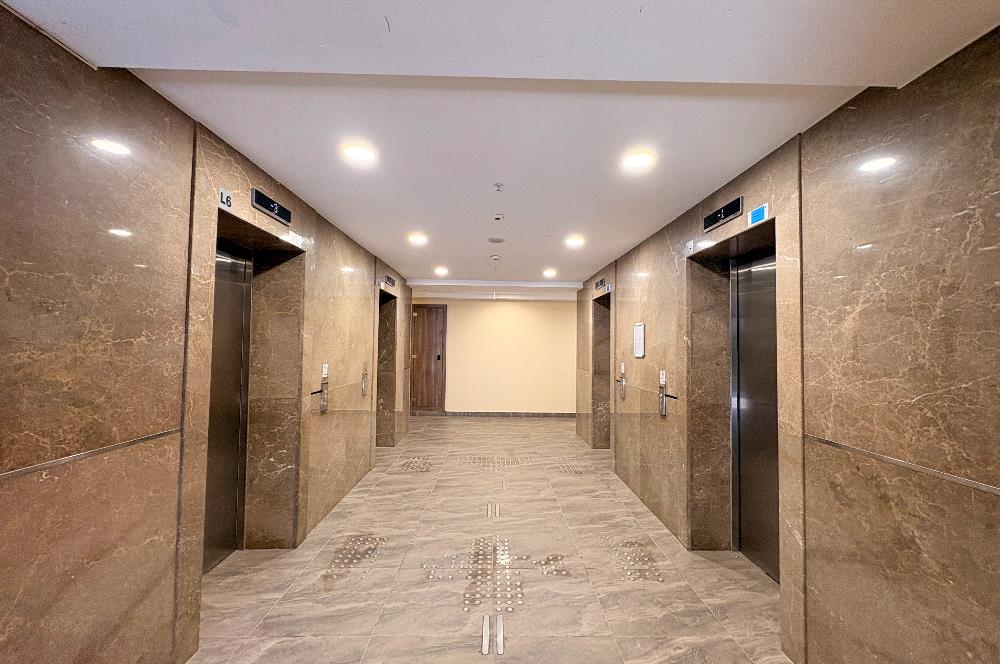 C21 ROOF TORKAM YÜKSEK KAT ÖNÜ AÇIK BOŞ 1+1 SATILIK