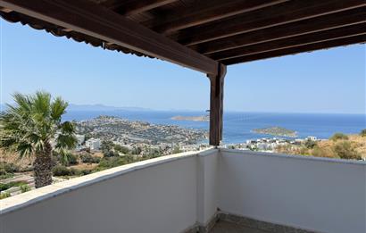 Bodrum Yalıkavak Holiday Gardens Sitesinde Satılık Deniz Manzaralı Özel Havuzlu Müstakil Bahçeli Villa