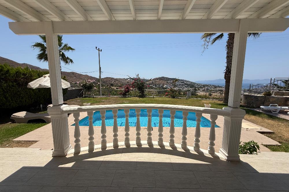 Bodrum Yalıkavak Holiday Gardens Sitesinde Satılık Deniz Manzaralı Özel Havuzlu Müstakil Bahçeli Villa