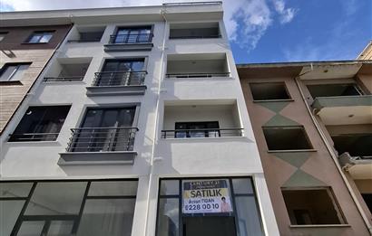 C21 BAL'DAN EGE MH. KÖYLÜ GARAJINDA SATILIK DÜKKAN