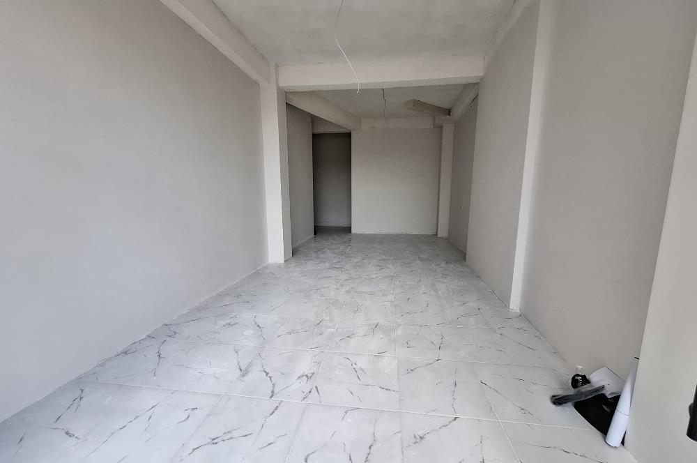 C21 BAL'DAN EGE MH. KÖYLÜ GARAJINDA SATILIK DÜKKAN