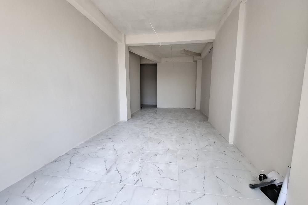 C21 BAL'DAN EGE MH. KÖYLÜ GARAJINDA SATILIK DÜKKAN