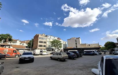 C21 BAL'DAN EGE MH. KÖYLÜ GARAJINDA SATILIK DÜKKAN