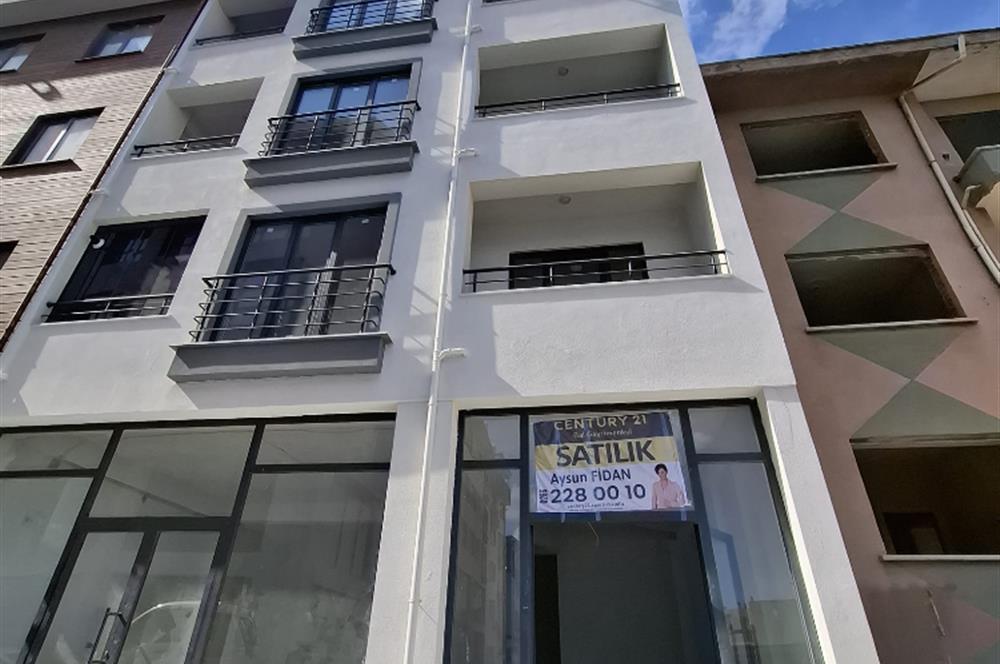 C21 BAL'DAN EGE MH. KÖYLÜ GARAJINDA SATILIK DÜKKAN
