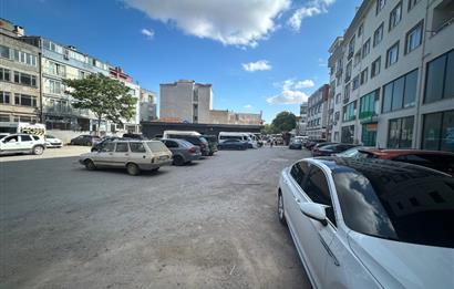 C21 BAL'DAN EGE MH. KÖYLÜ GARAJINDA SATILIK DÜKKAN