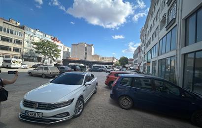 C21 BAL'DAN EGE MH. KÖYLÜ GARAJINDA SATILIK DÜKKAN