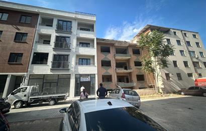 C21 BAL'DAN EGE MH. KÖYLÜ GARAJINDA SATILIK DÜKKAN