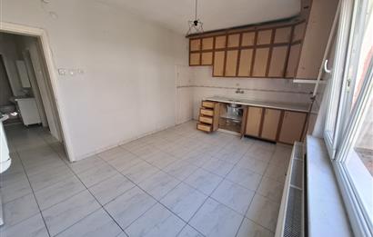 C21 BAL'DAN ALİ HİKMET PAŞA MH. KİRALIK 2+1 DAİRE