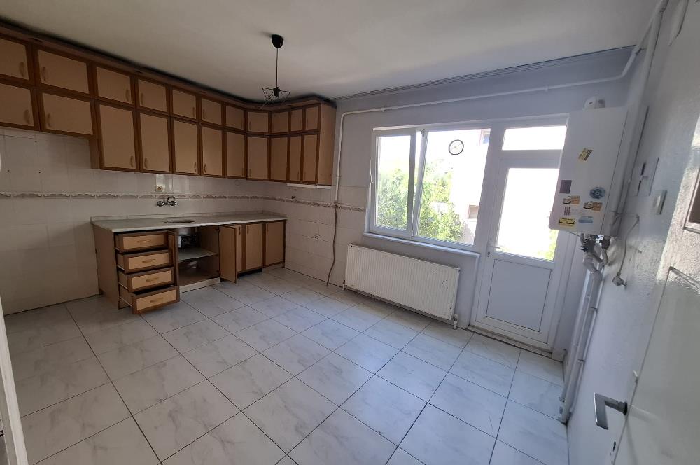 C21 BAL'DAN ALİ HİKMET PAŞA MH. KİRALIK 2+1 DAİRE