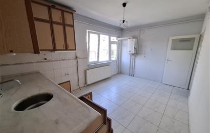 C21 BAL'DAN ALİ HİKMET PAŞA MH. KİRALIK 2+1 DAİRE