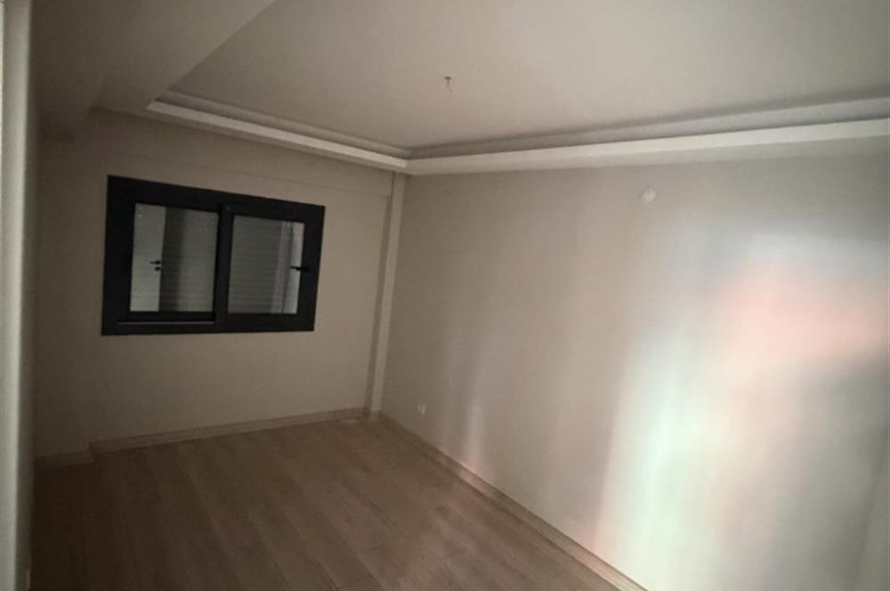 Gaziemir Yesil Mahallede Satilik 2+1 Ada Mutfakli Daire