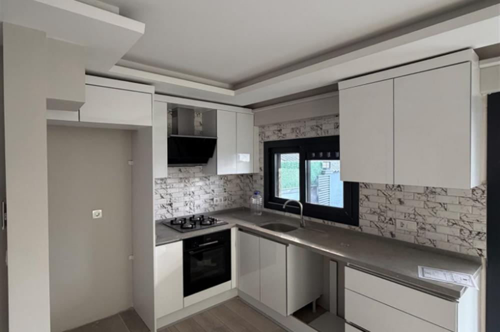 Gaziemir Yesil Mahallede Satilik 2+1 Ada Mutfakli Daire